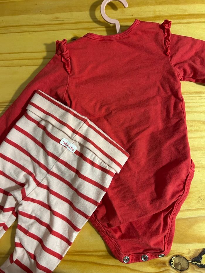 Ensemble hellokitty 1 mois body+pantalon - photo numéro 2