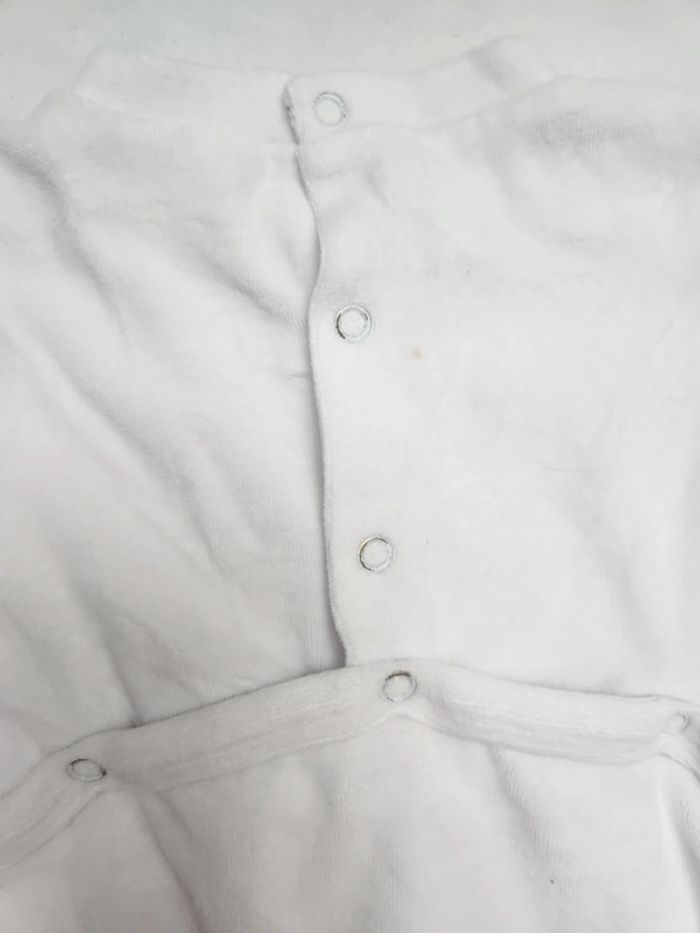 Pyjama velours bébé 6 mois - photo numéro 3