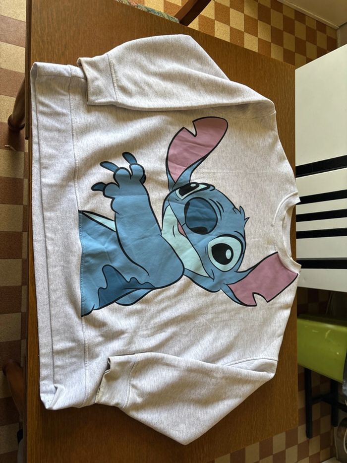 Pull stitch