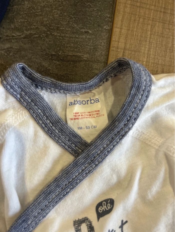 Lot de 2 bodies manches longues fermetures croisées taille 1 mois absorba - photo numéro 4