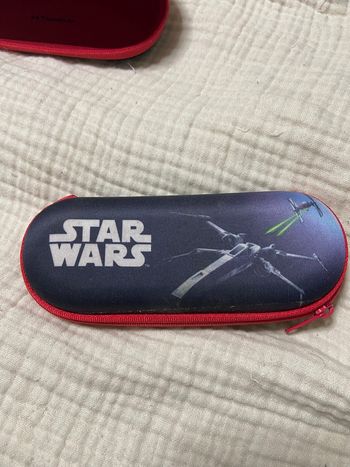 Petite boîte à lunette star wars 