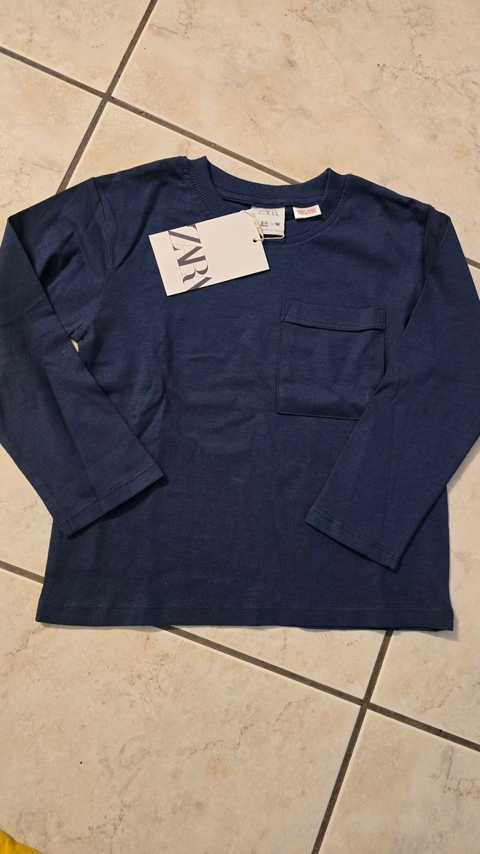 (Neufs non portés) 🏷🏷💙😍🥰 superbe ensemble teeshirt ml et pantalon toile 3ans garçon 🥰😍 - photo numéro 6