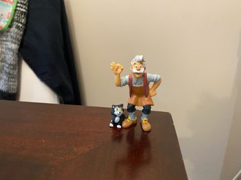 Figurine gepetto figaro Pinocchio Disney