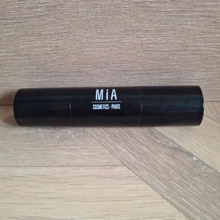 Base de maquillage Sos magic stick Mia - photo numéro 3