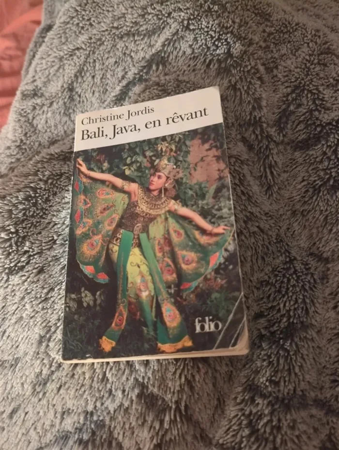 Bali, Java, en rêvant de Christine Jordis