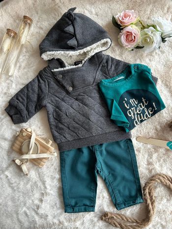 Ensemble 3 pièces taille 1 mois
