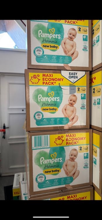 312 couches Pampers harmonie taille 2 