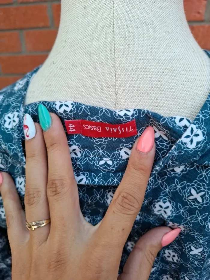 Blouse a motif T44 - photo numéro 4
