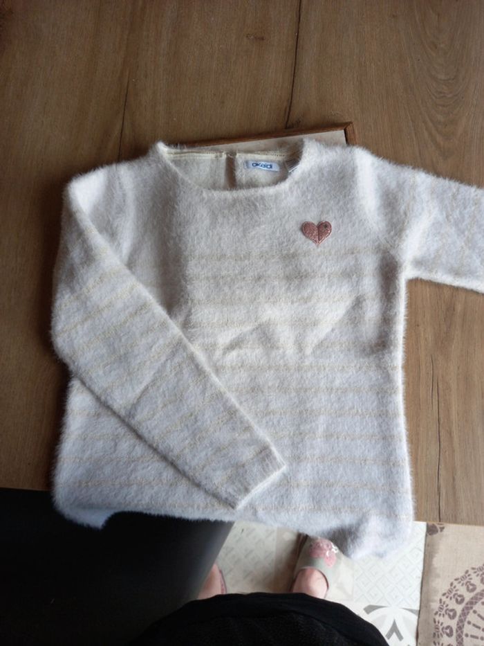 Pull rayé coeur
