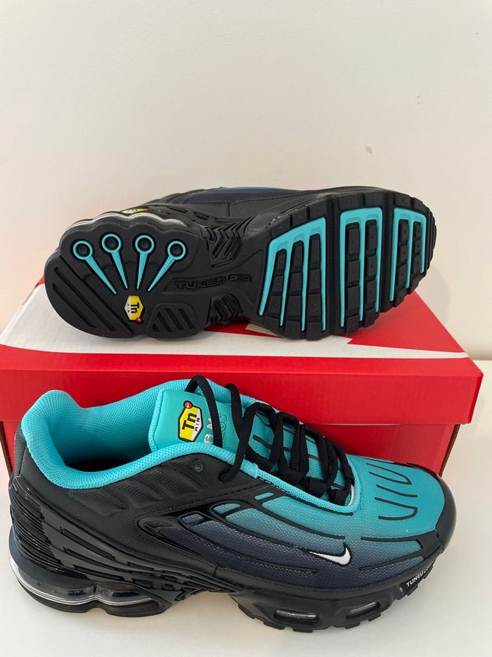 Air Max plus exclue - photo numéro 5