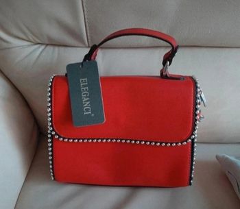 Sac à main rouge
