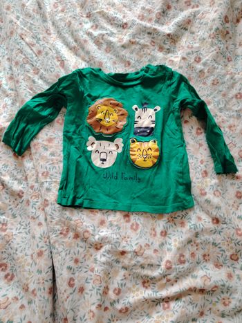 T-shirt à manches longues vert et motif animalier taille 92 cm
