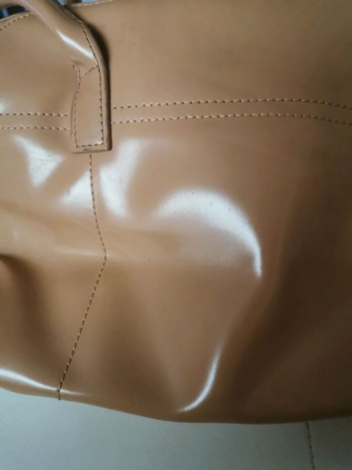 Sac à main verni Esprit camel sympa multipoches - photo numéro 9