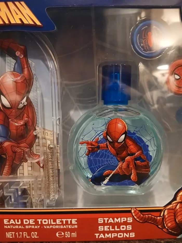 Coffret SpiderMan eau de toilette+jeux+tampon - photo numéro 4