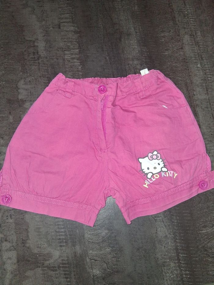 Short fuschia Hello Kitty