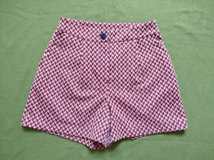 Short losanges