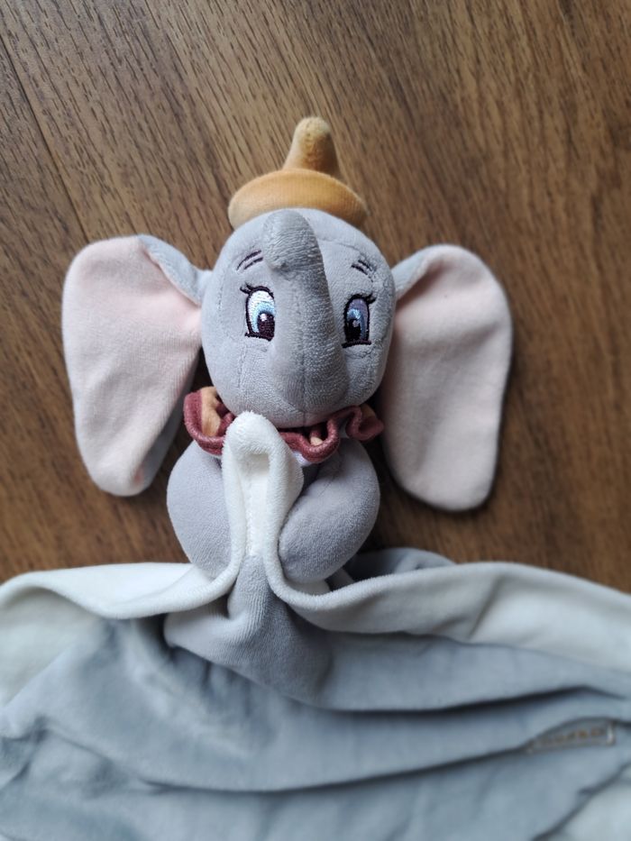 Dpudou dumbo - photo numéro 2