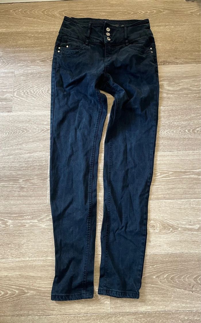 Pantalon bleu marine C&A taille 36 - photo numéro 2
