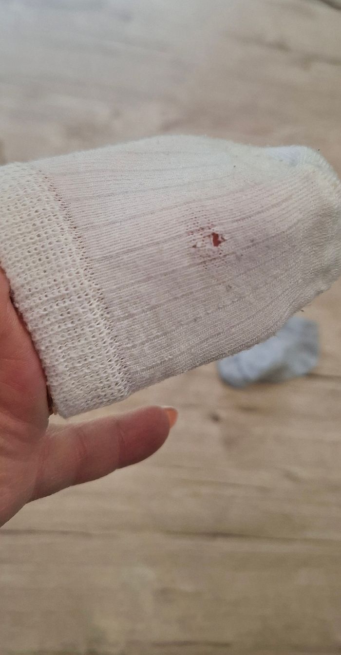 Lot chaussettes anti dérapants - photo numéro 4