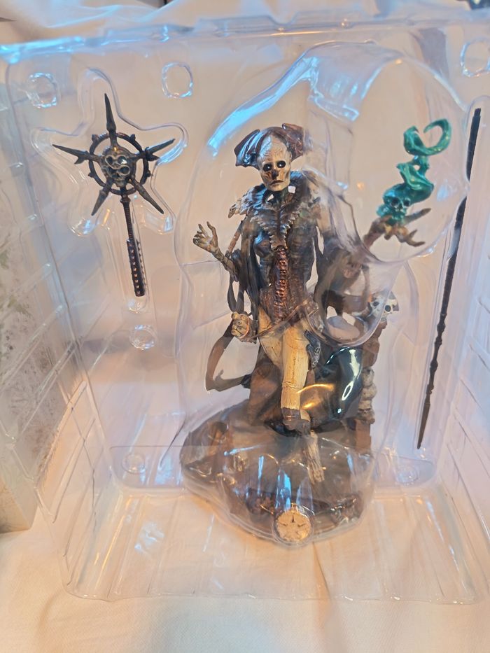 Figurine PVC Sideshow Figure Court Of The Dead Xiall Osteomancer's Vision - photo numéro 4