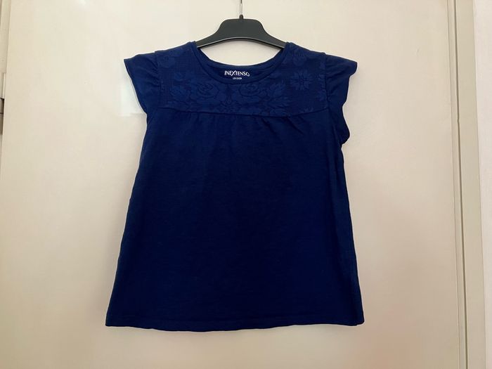 T-shirt marine In Extenso 5/6 ans (1€50) - photo numéro 2