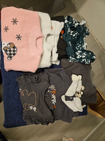 Lots vêtements fille 24mois/ 2ans 