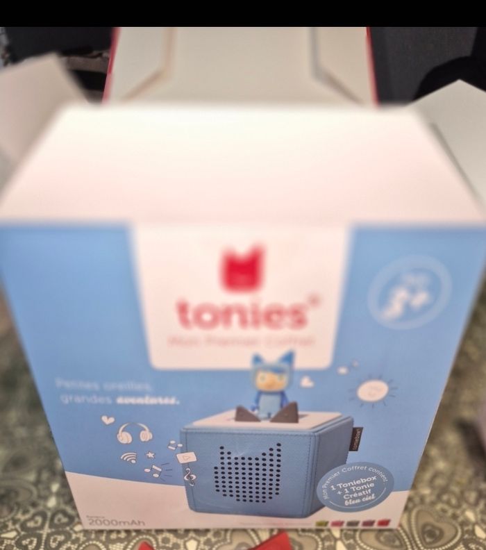 Toniebox neuve  ouvert juste pour la photo + chargeur usb neuf - photo numéro 5