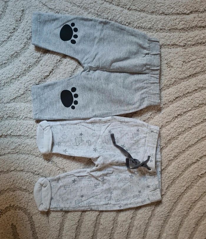 Lot 2 leggings bébé 6 mois