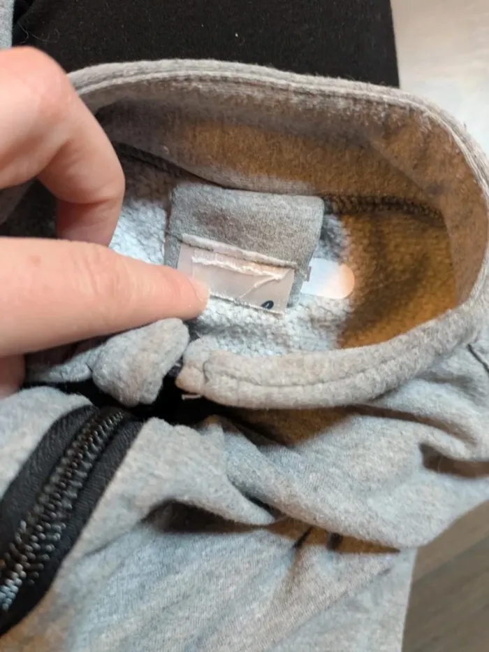 Veste légère grise 3 ans - photo numéro 2