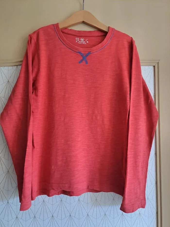 DON sur demande T-shirt rouge ML garçon U essentiel 10 ans 2 minis accrocs