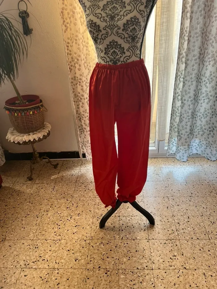 Caftan avec pantalon rouge et or neuf - photo numéro 6