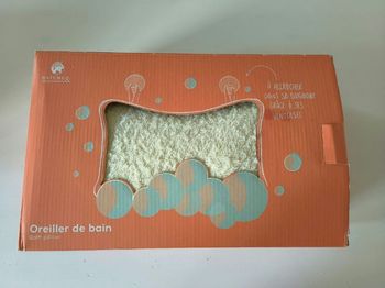Oreiller de bain neuf de chez Nature et découvertes