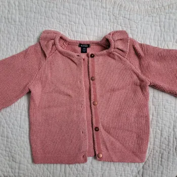 Lot 2 gilets 12 mois