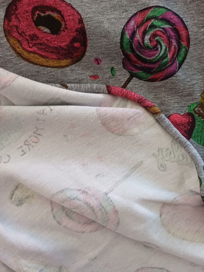 Coupon tissu jersey" cupcake" - photo numéro 4