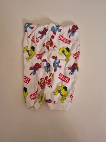 Pantalon marvel 6 mois