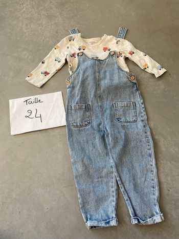 Ensemble salopette Tshirt 24 mois 