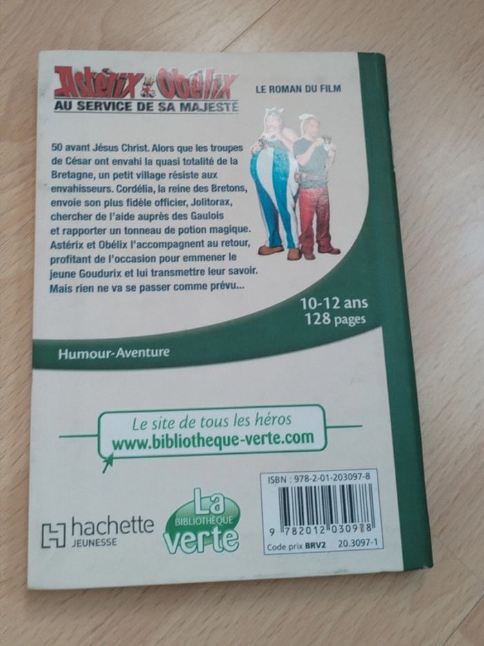 Livre asterix au service de sa majesté - photo numéro 3