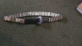 Ceinture en métal argenté munitions avec boucle western