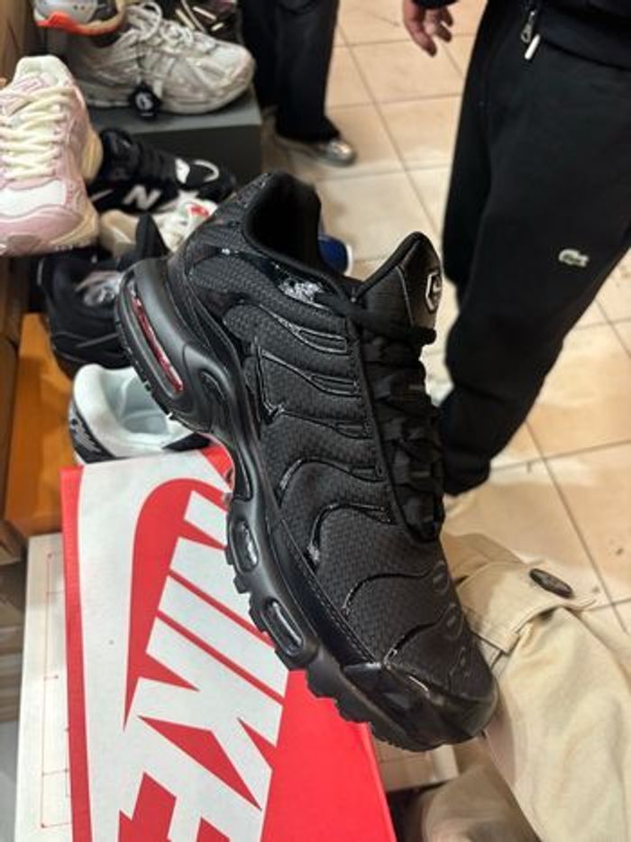 Tn noir taille 30 - photo numéro 3