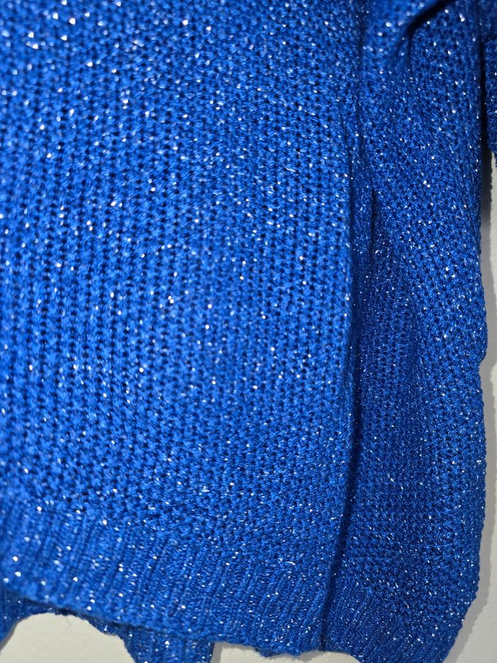 Top bleu/argenté - photo numéro 3