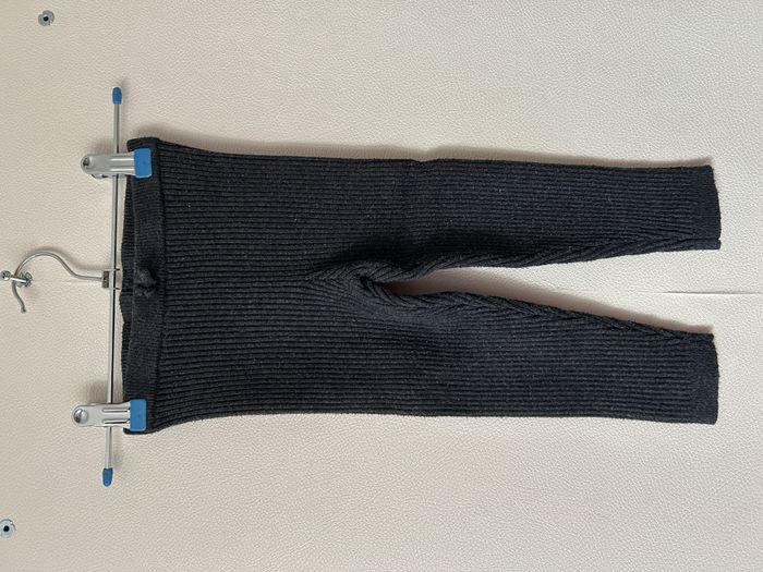 Pantalon legging en maille côtelée taille 18 mois - photo numéro 1