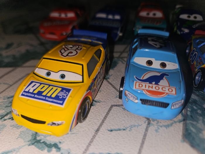 Lot de Voitures Cars Disney mattel metal d occasions be - photo numéro 2