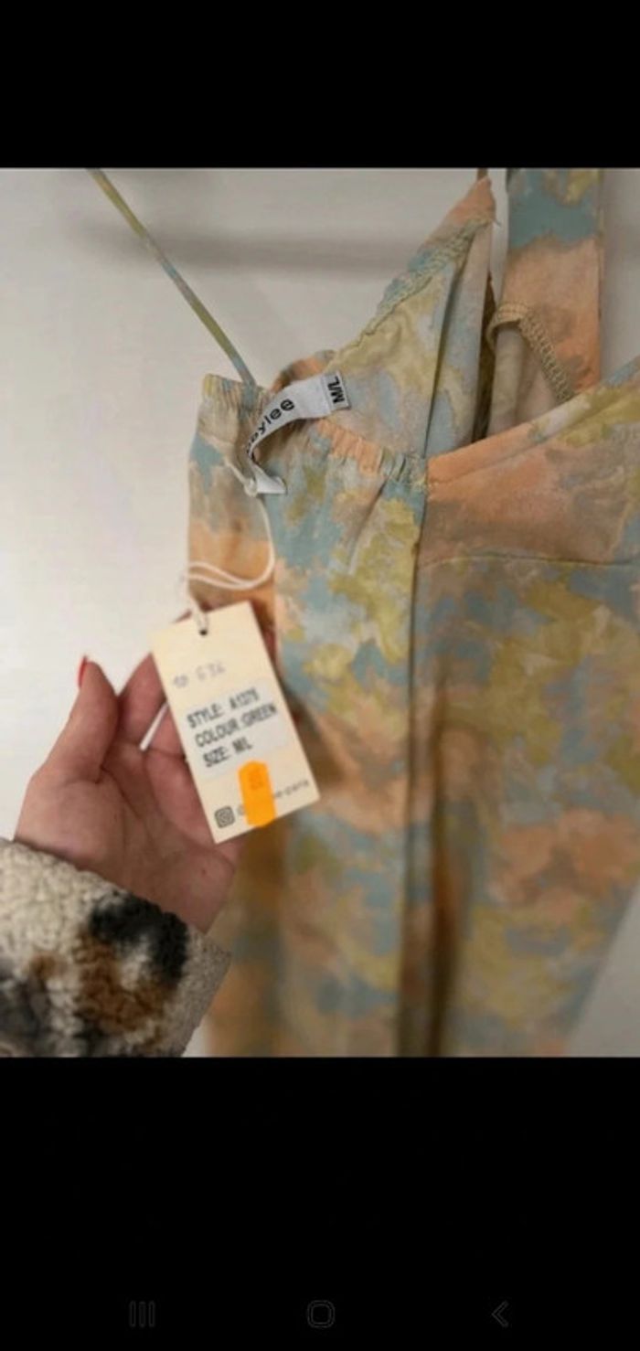 Robe longue neuf étiquette🏷 - photo numéro 4
