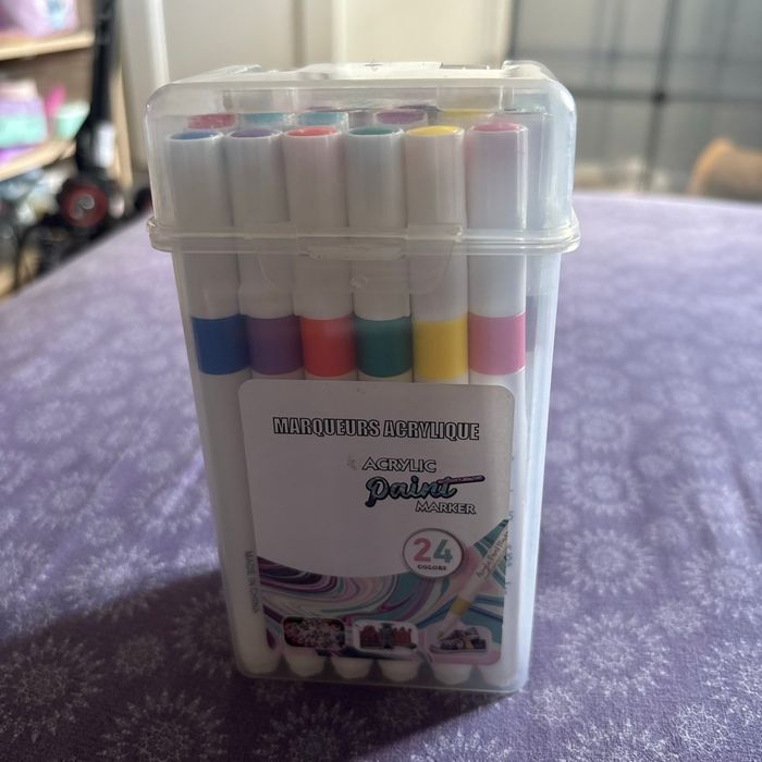 Feutres acrylique