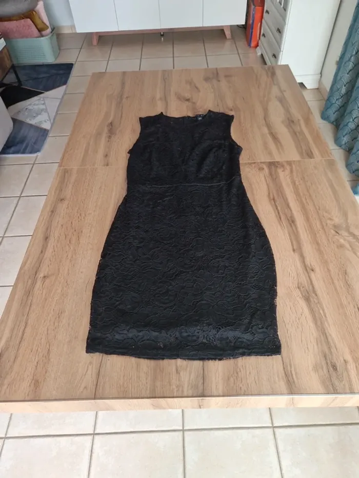 Robe - Amisu - 40