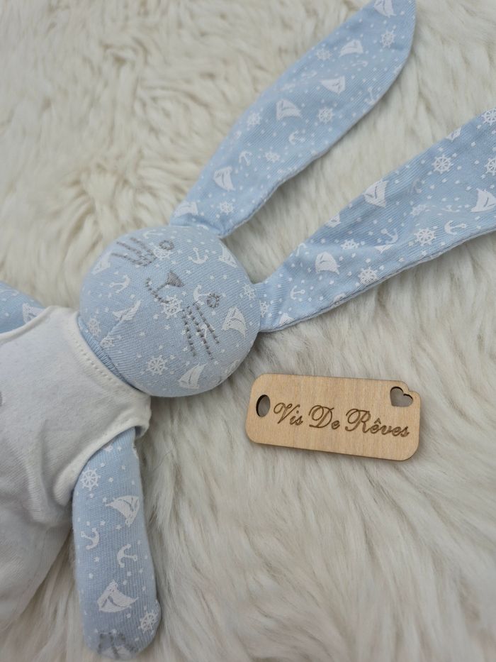 Doudou peluche Lapin Bleu Blanc Petit Bateau - photo numéro 2