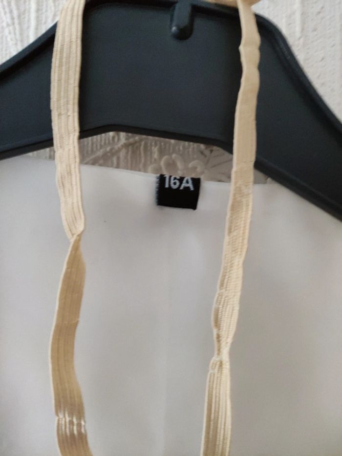 Boléro+cravate couleur écru 16 ans - photo numéro 3