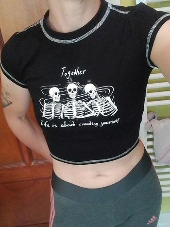 T-shirt femme noir crop top squelette Shein