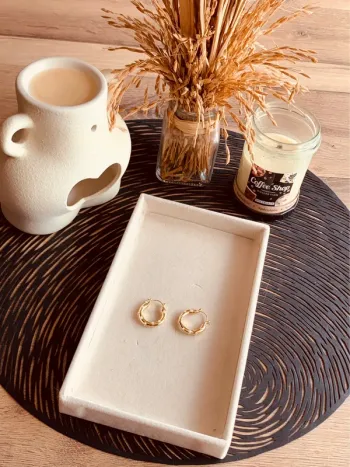 Boucles d’oreilles créoles doré à perles (2,5cm) - Sans marque