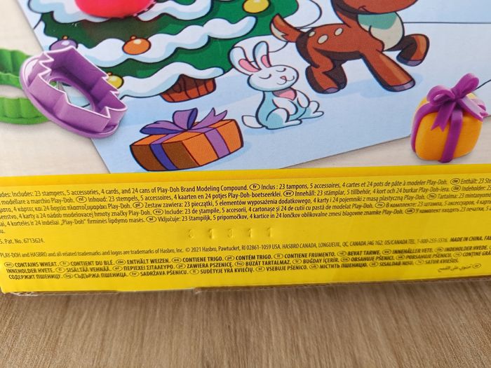 Calendrier de l'avent play doh  lit de deux - photo numéro 3